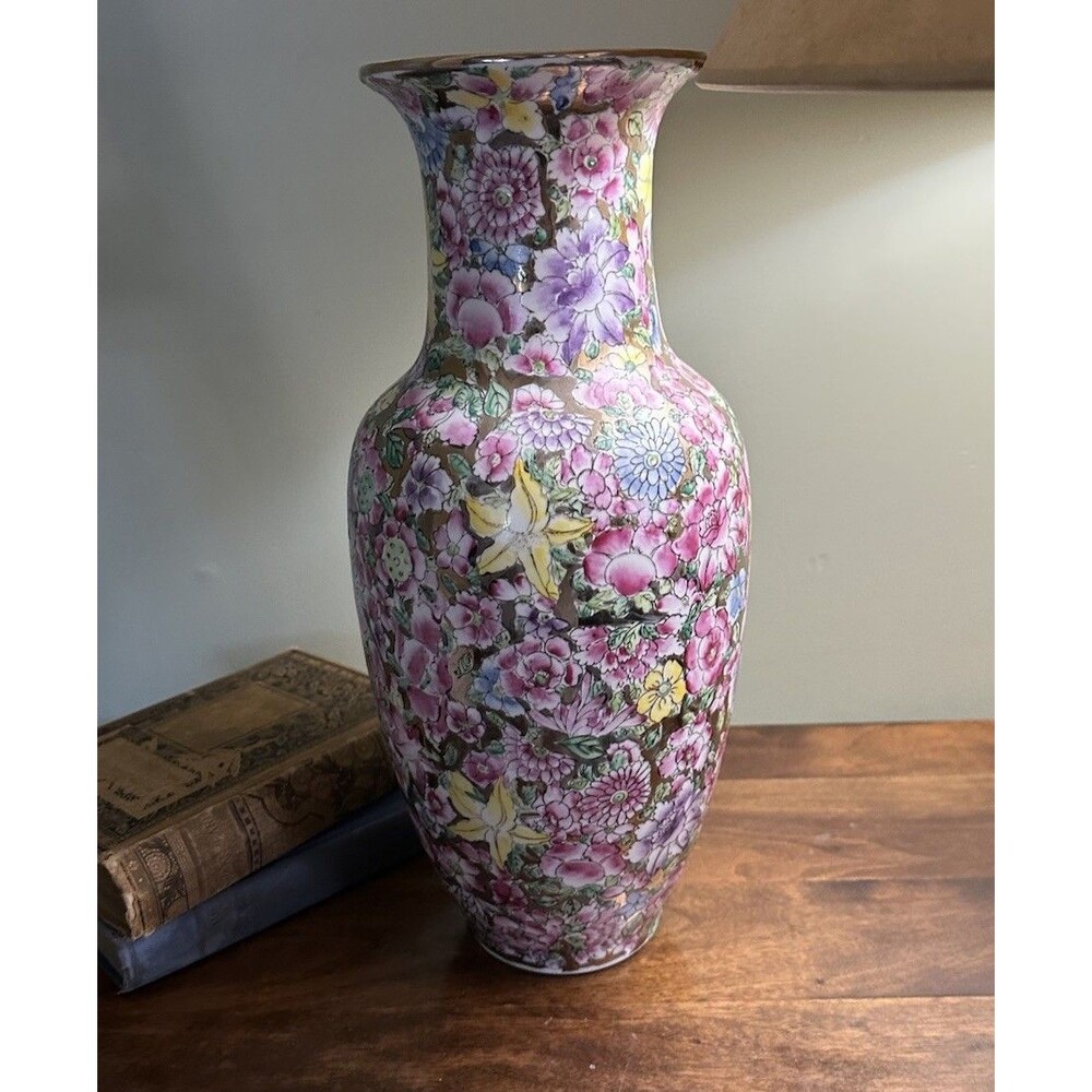 Antique Chinese Qing Period Famille Colorful Pink Purple Rose Porcelain Vase